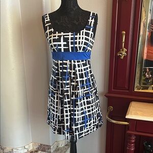 Byer California Elegant Blue and Black Patterned Dress